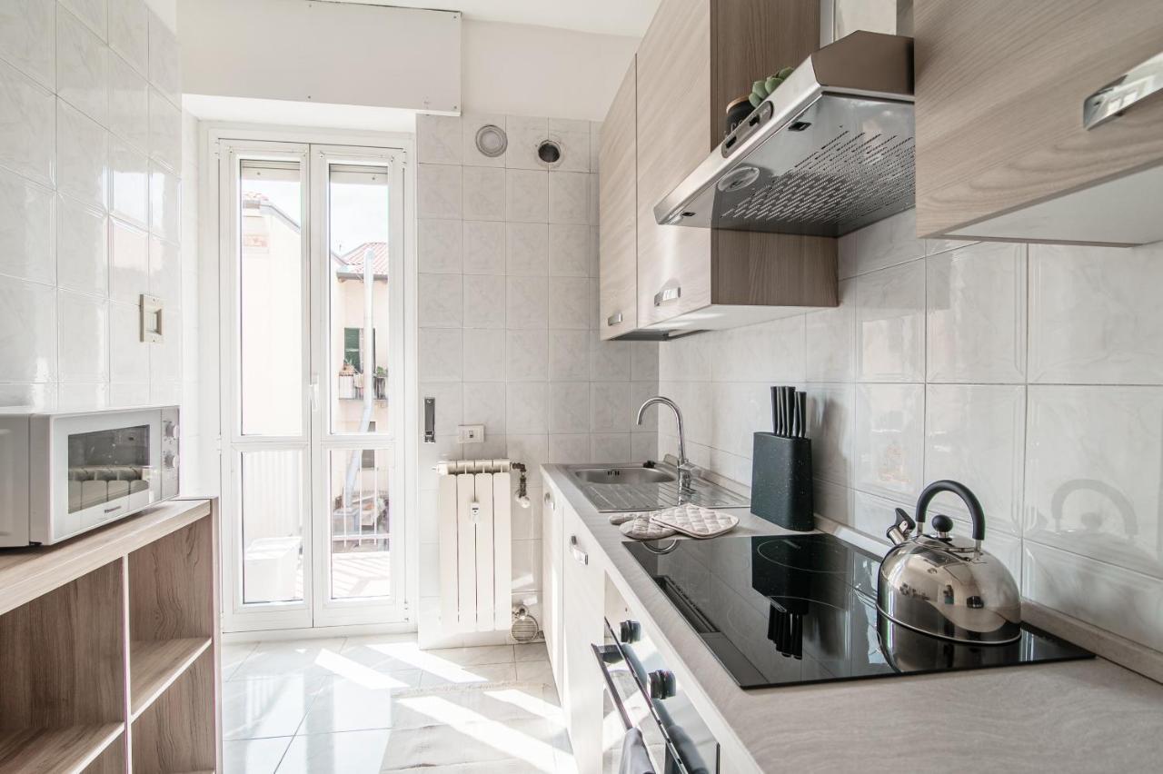 Lovely Suite With Private Parking In Como Ngoại thất bức ảnh